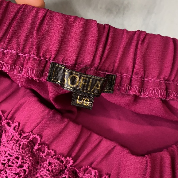 “SOFIA’S” BLOUSE - Picture 4 of 5